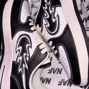 NAF X KITH 7.5 Black and White Men's Sneakers